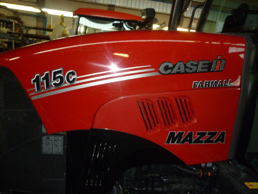 Impianto di frenatura idraulico monolinea tipo CUNA su trattore CASE IH FARMALL 115 C