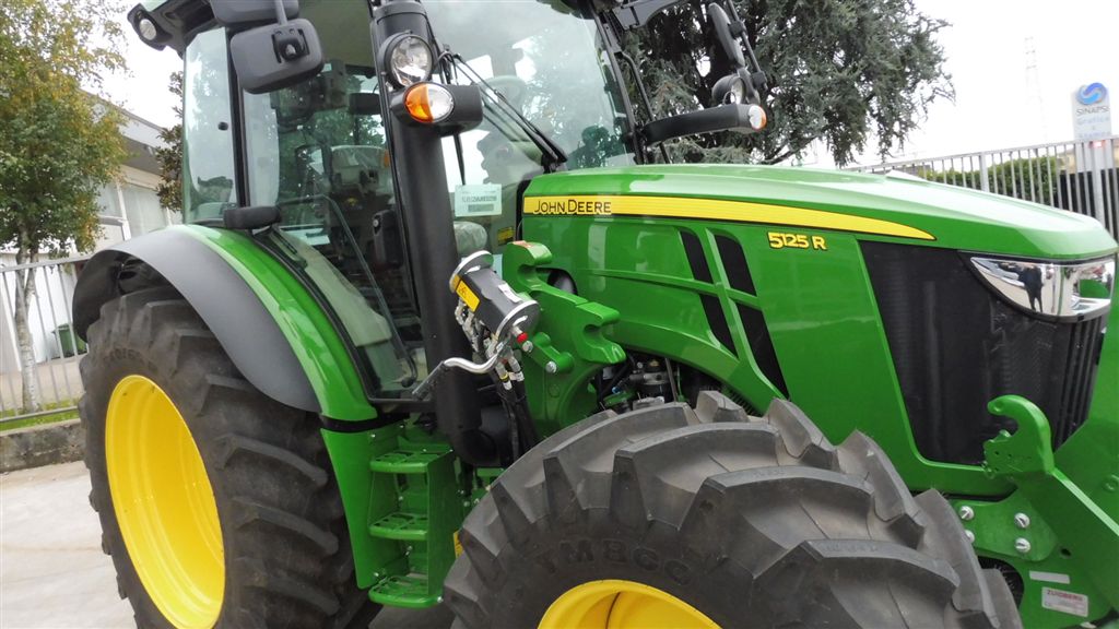 Impianto di frenatura idraulico monolinea tipo CUNA su trattore JOHN DEERE 5125 R Mother Regulation